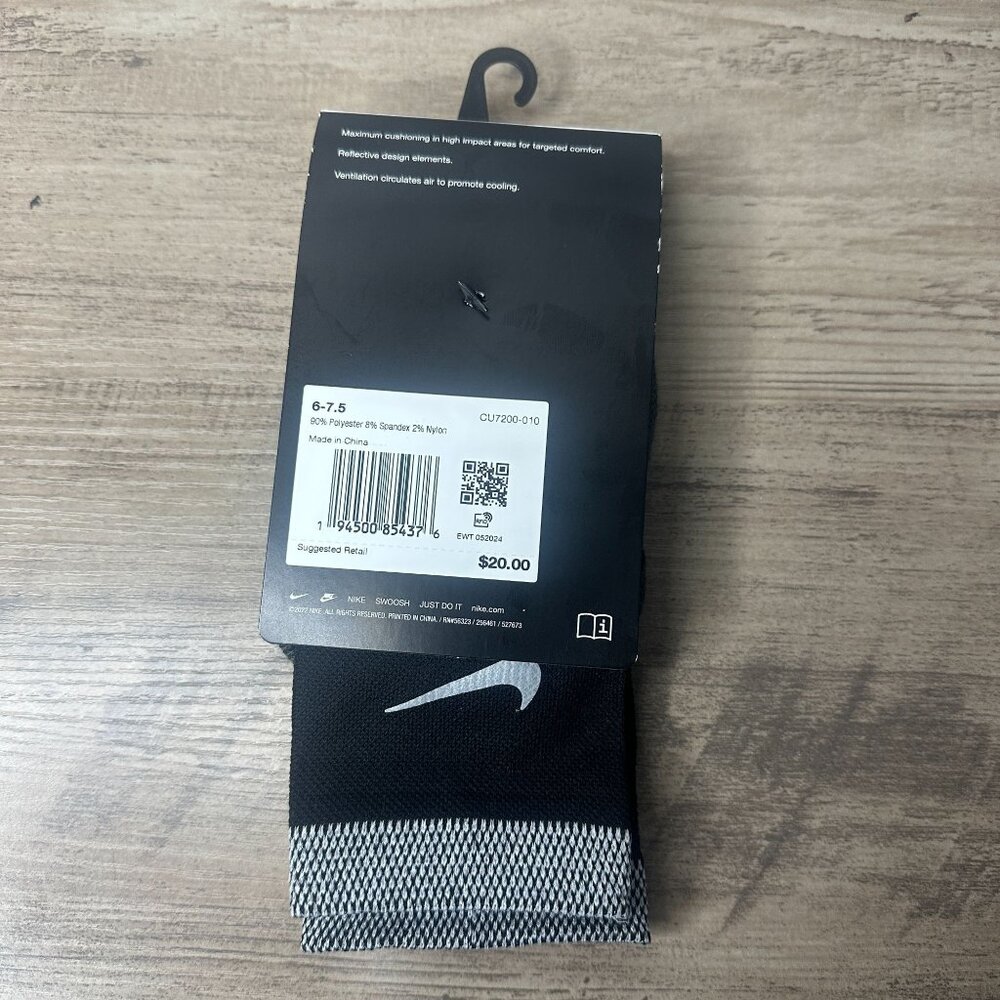 NWT Nike Dri-Fit Spark Unisex Cushioned Crew Running Socks Size Small (Black) - Picture 8 of 11